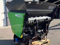 Sawdust spreader for boxes VDW Bedding Master XL 150