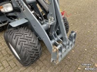 Wheelloader Giant G2500 HD DEMO