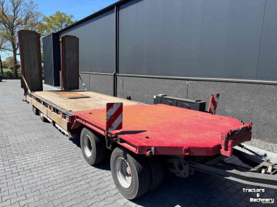 Low loader / Semi trailer Nooteboom 4-asser Nooteboom dieplader met dubbellange kleppen