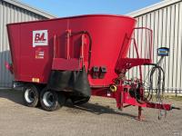 Vertical feed mixer BVL V-Mix 24-2S Voermengwagen