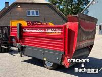 Silage-block distribution wagon Schuitemaker Amigo 30W