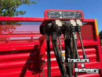 Silage-block distribution wagon Schuitemaker Amigo 30W