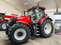 Tractor Case 220CVX