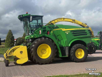 Forage-harvester John Deere 8400 HAKSELAAR