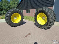 Wheels, Tyres, Rims & Dual spacers Trelleborg 710/70 r42 tm900