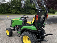 Small-track Tractor John Deere 2026R