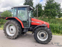 Tractor Massey Ferguson 4235