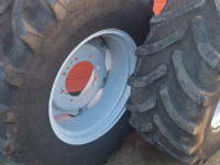 Wheels, Tyres, Rims & Dual spacers Firestone FIRESTONE 440/65x24 wielen 8-221-275