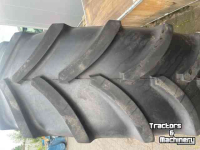 Wheels, Tyres, Rims & Dual spacers Vredestein 520x85R38 traction