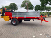 Manure spreader  Roltrans- Agromet  stalmestverspreider