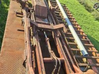 Used parts for tractors  Haakarm
