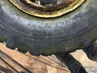 Wheels, Tyres, Rims & Dual spacers Michelin 13.00r20 (14.75/80r20)