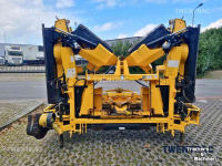 Cornhead New Holland 750 SFI