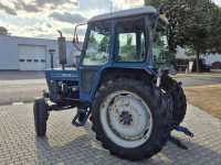 Tractor Ford 5600 supercab