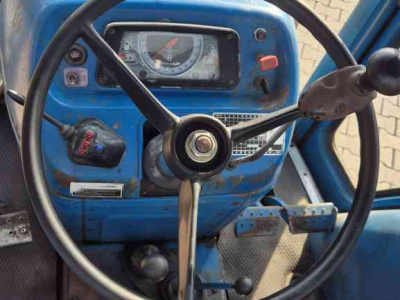 Tractor Ford 5600 supercab