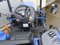 Horticultural Tractors Iseki TLE4550 mechanisch handgeschakelde compacttrekker tuinbouwtractor trekkerbanden