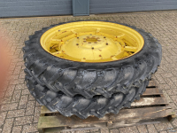 Wheels, Tyres, Rims & Dual spacers  Cultuurwielen 11.2R48