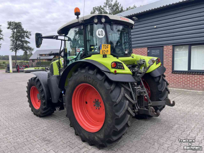 Tractor Claas Arion 430