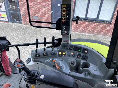 Tractor Claas Arion 430