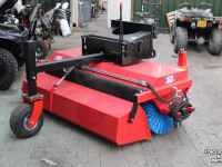 Sweepers and vacuum sweepers M-Sweep HSTV600