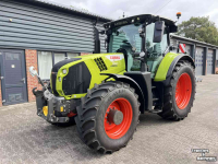 Tractor Claas Arion 660