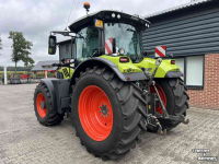 Tractor Claas Arion 660