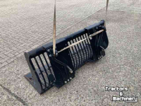 Skeleton buckets  Zgan puinbak