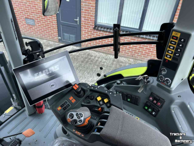 Tractor Claas Arion 660