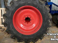 Wheels, Tyres, Rims & Dual spacers Good Year 18.4R38 TD8 op velg