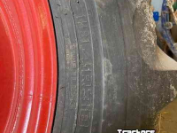 Wheels, Tyres, Rims & Dual spacers Good Year 18.4R38 TD8 op velg