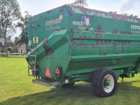 Horizontal feed mixer Keenan Fiber 340 mengwagen