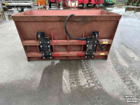 Sawdust spreader for boxes AG Instrooibak 175
