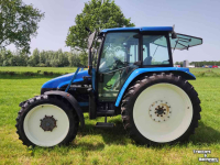Tractor New Holland TL90