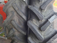 Wheels, Tyres, Rims & Dual spacers Vredestein 13.6R38