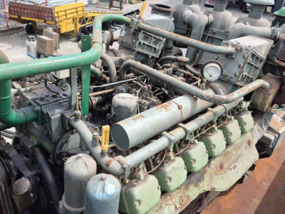 Aggregates  AvK Deutz V12 Aggregaat generator 400kVA