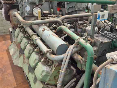 Aggregates  AvK Deutz V12 Aggregaat generator 400kVA