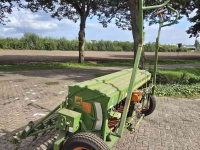 Seed drill Amazone D8 30 super zaaimachine