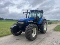 Tractor New Holland TM140