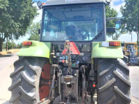 Tractor Claas Celtis 446 RX met voorlader