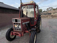 Tractor International 585 xl