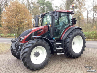 Tractor Valtra G125 Tractor Nieuw