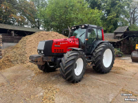 Tractor Valtra 8950