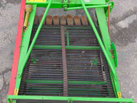 Potato harvester Unia Wega 1400