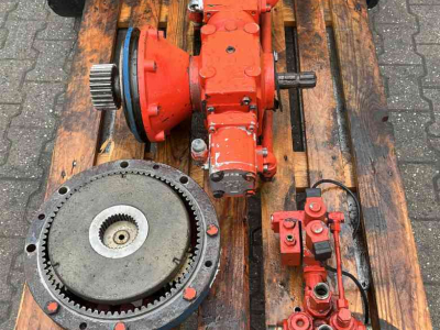 Other silage equipment and accessories Comag Aandrijving, Casappa, diversen.