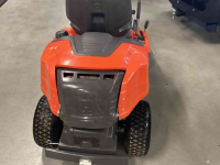 Ride-on mower Husqvarna R214