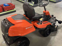 Ride-on mower Husqvarna R214