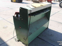 Other machines and accessories for the workshop and yard  Jörg 4822 platenschaar plaatschaar knipbank