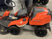 Ride-on mower Husqvarna R214