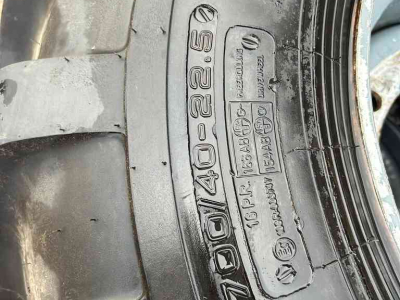 Wheels, Tyres, Rims & Dual spacers  700/40R22.5