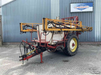 Fieldsprayer pull-type Cebeco 3000/27